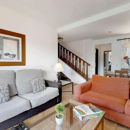 Anju Villas, At 100 Meters Far Of The Βίλα Κοραλέχο