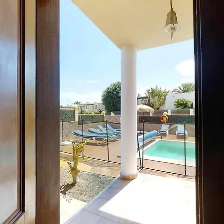 Anju Villas, At 100 Meters Far Of The * Κοραλέχο