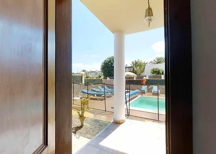 Anju Villas, At 100 Meters Far Of The * Κοραλέχο