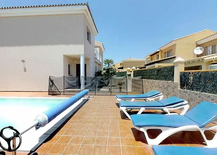 Anju Villas, At 100 Meters Far Of The * Κοραλέχο