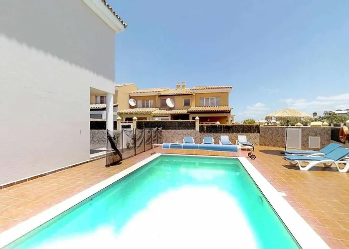 Anju Villas, At 100 Meters Far Of The Βίλα *