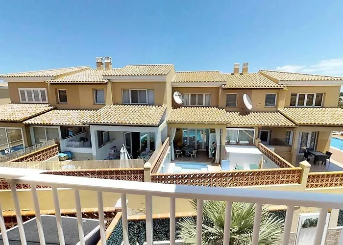 Βίλα Anju Villas, At 100 Meters Far Of The Κοραλέχο