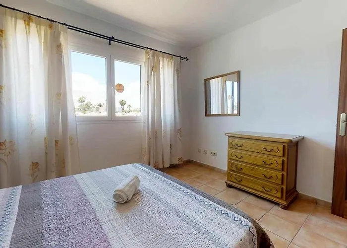 Anju Villas, At 100 Meters Far Of The Βίλα *