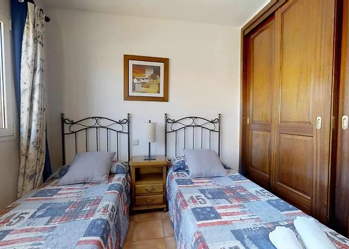 Anju Villas, At 100 Meters Far Of The Κοραλέχο